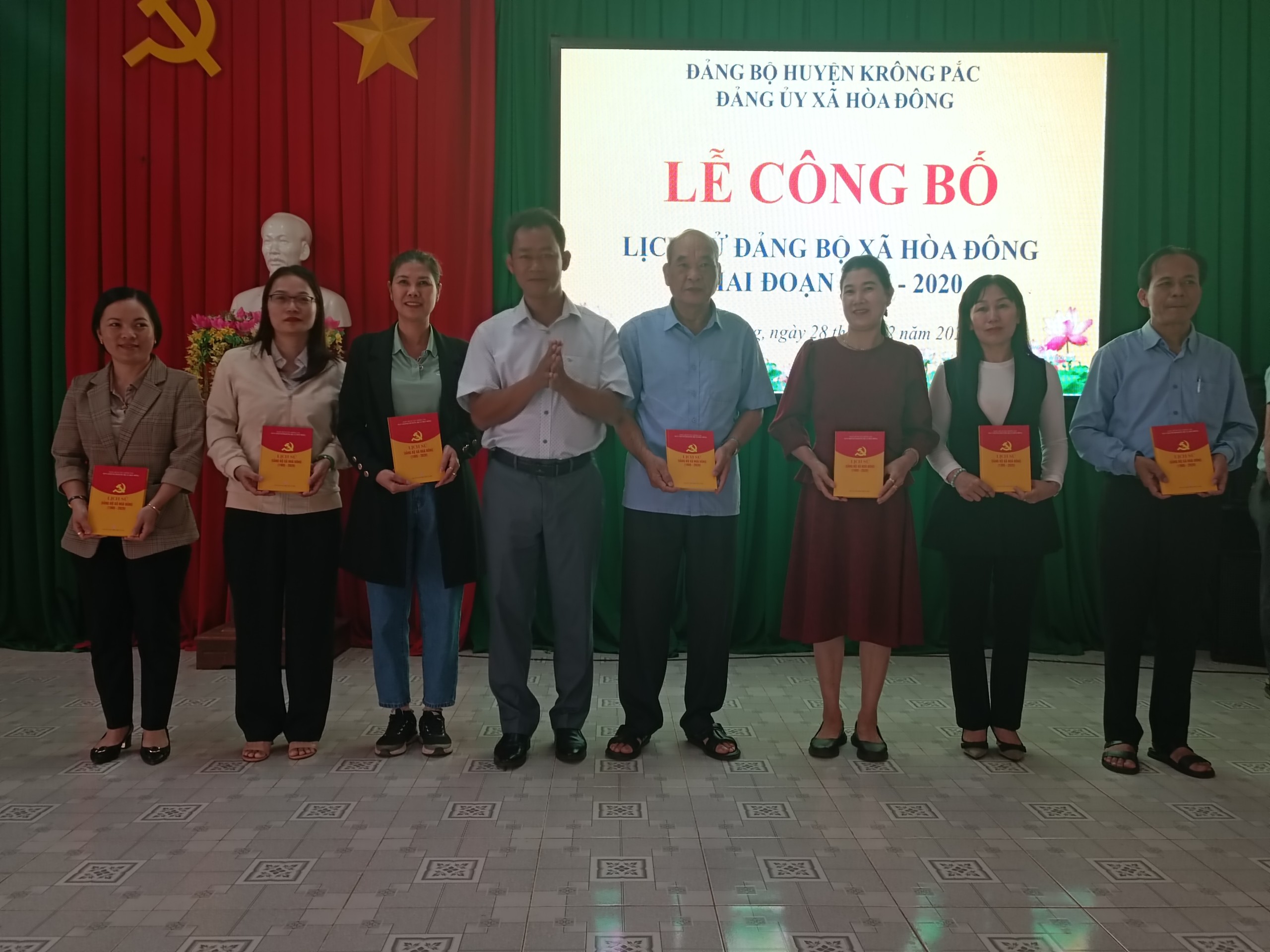 Lễ công bố lịch sử đảng bộ xã Hoà Đông (giai đoạn 1995- 2020)